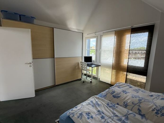 Ideale Pendlerwohnung : Möblierte 2-Zm Wohnung in Düsseldorf-Meerbusch