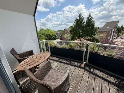 Ideale Pendlerwohnung : Möblierte 2-Zm Wohnung in Düsseldorf-Meerbusch