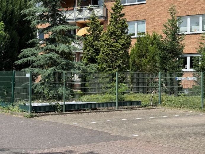 Ideale Pendlerwohnung : Möblierte 2-Zm Wohnung in Düsseldorf-Meerbusch