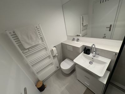 Modernes All-Inclusive Apartment in München Bogenhausen
