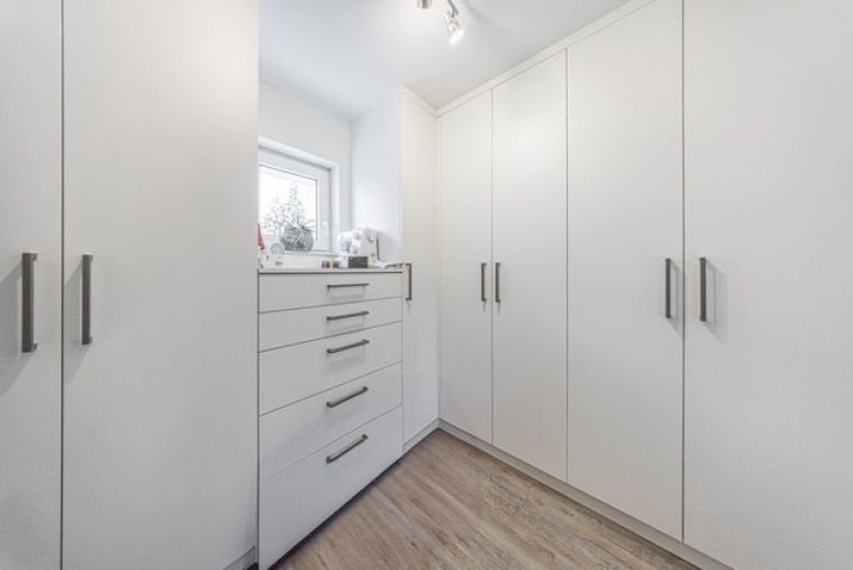 Einbauschrank