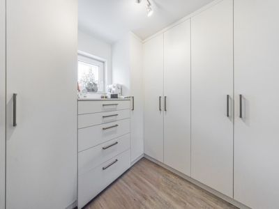 Einbauschrank