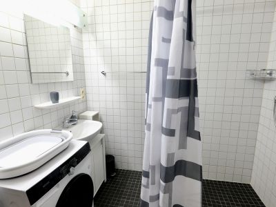 * Tolles vollmöbliertes Loft Apartment mit Sonnenbalkon in Stuttgart-Süd *