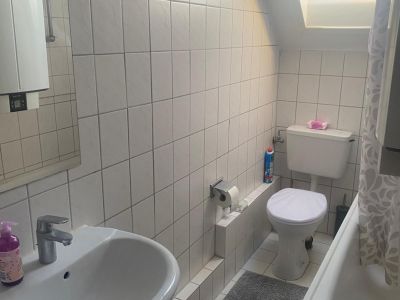 Möbliertes Zimmer – Frankfurt Bockenheim - Zwischenmiete 1-4 Monaten