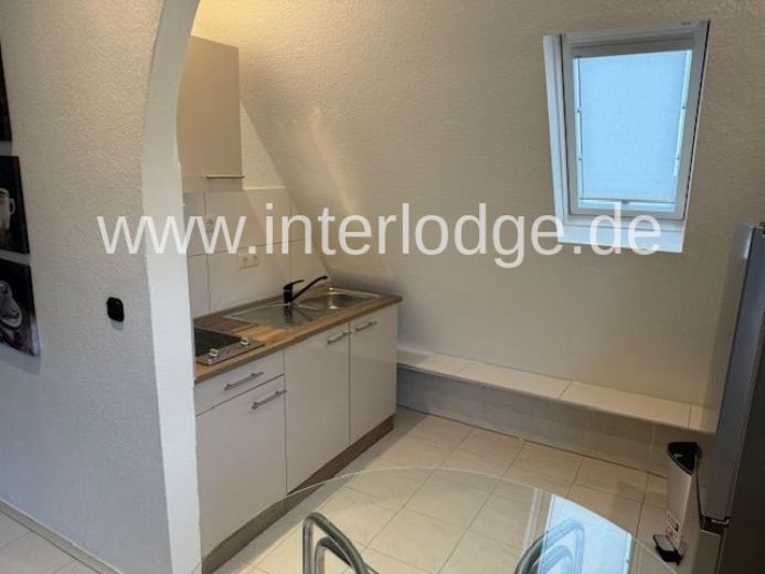INTERLODGE Modern und hochwertig ausgestattete Maisonettewohnung in Essen-Stadtwald.