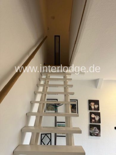 INTERLODGE Modern und hochwertig ausgestattete Maisonettewohnung in Essen-Stadtwald.