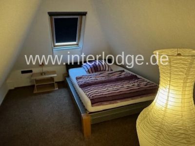 INTERLODGE Modern und hochwertig ausgestattete Maisonettewohnung in Essen-Stadtwald.