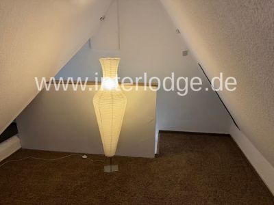 INTERLODGE Modern und hochwertig ausgestattete Maisonettewohnung in Essen-Stadtwald.