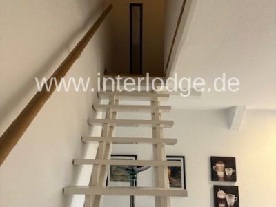 INTERLODGE Modern und hochwertig ausgestattete Maisonettewohnung in Essen-Stadtwald.