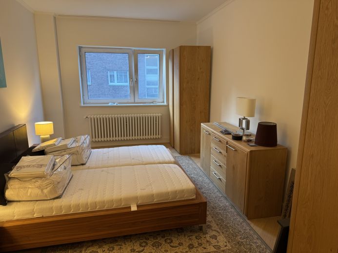 Wohnung in Winterhude – Exklusives Wohnen auf Zeit     Apartment in Winterhude – Exclusive Furnished Living