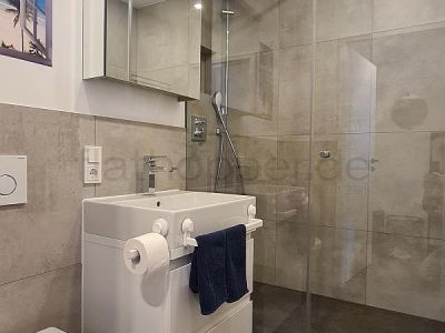 Top Apartment mit Balkon in Schwabing