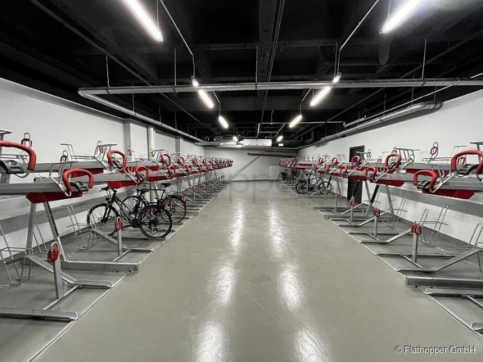 Top Apartment mit Balkon in Schwabing