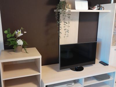 2-Zimmer, KDB, Balkon, 40qm voll möbelliert und ausgestattet im Kölner Norden