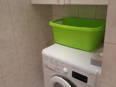 2-Zimmer, KDB, Balkon, 40qm voll möbelliert und ausgestattet im Kölner Norden