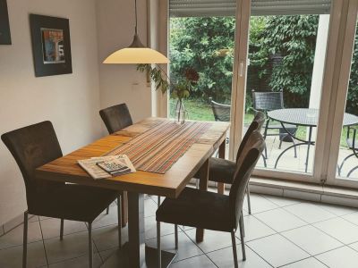 Seenahe, möblierte Wohnung mit Garten/Terrasse / all inklusive