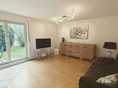 Seenahe, möblierte Wohnung mit Garten/Terrasse / all inklusive