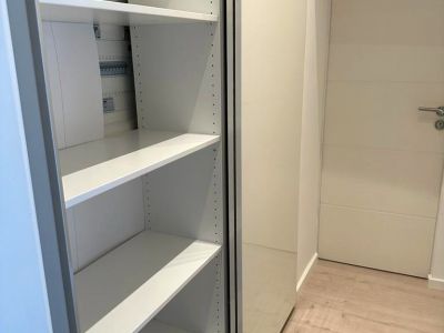 Fürstenwall: komplett saniertes 1-Zimmer-Appartment im Hinterhof