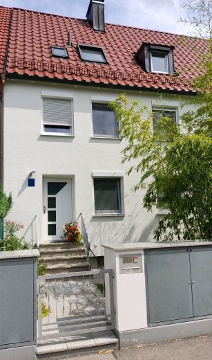 Haus Außenansicht vorne