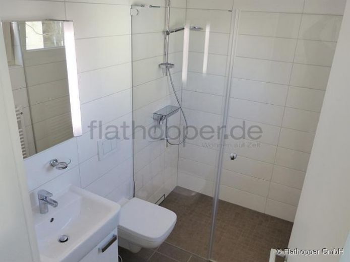Modernes Apartment mit Dachterrasse in Stuttgart - Plieningen