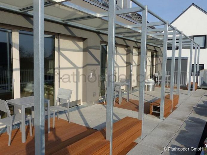 Modernes Apartment mit Dachterrasse in Stuttgart - Plieningen