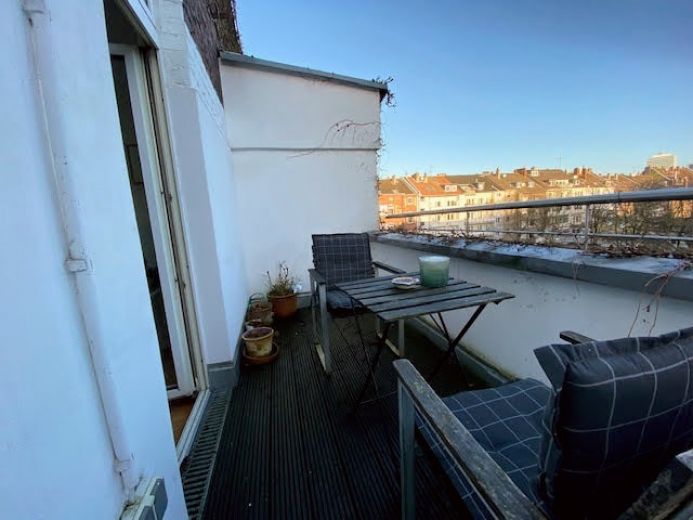 2-Zimmer-Wohnung mit Sonnenbalkon in Top Lage von Unterbilk