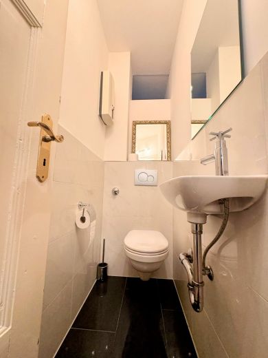 2-Zimmer-Wohnung mit Sonnenbalkon in Top Lage von Unterbilk