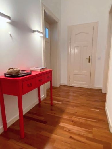 2-Zimmer-Wohnung mit Sonnenbalkon in Top Lage von Unterbilk