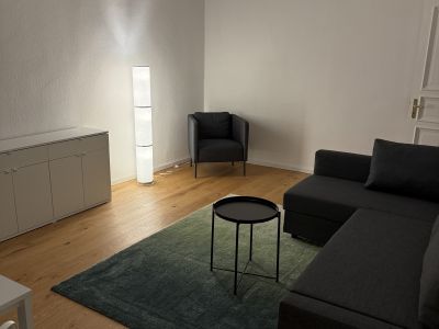 Schöne möblierte 2 Zimmerwohnung Balkon Altbau Friedrichshain