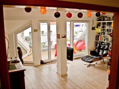 ab Nov. 2025  Helles 80qm-Appartment, Dachterasse Berlin Neukölln für 4-6 Monate