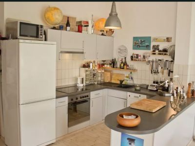 ab Nov. 2025  Helles 80qm-Appartment, Dachterasse Berlin Neukölln für 4-6 Monate