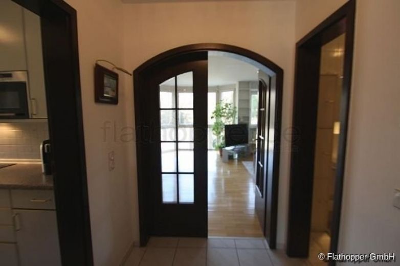 Ruhige, helle 3,5-Zimmer-Wohnung mit gro&szlig;em Balkon in M&uuml;nchen Trudering