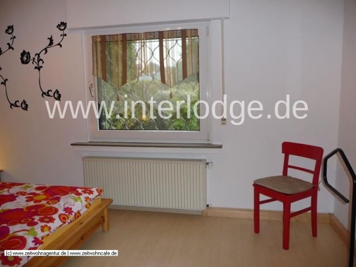 INTERLODGE helle, freundlich möblierte Wohnung mit Terrasse und Stellplatz in Köln-Höhenhaus