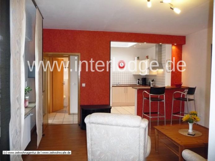 INTERLODGE helle, freundlich möblierte Wohnung mit Terrasse und Stellplatz in Köln-Höhenhaus