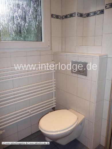 INTERLODGE helle, freundlich möblierte Wohnung mit Terrasse und Stellplatz in Köln-Höhenhaus
