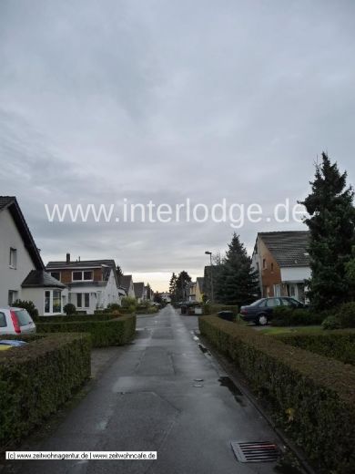 INTERLODGE helle, freundlich möblierte Wohnung mit Terrasse und Stellplatz in Köln-Höhenhaus