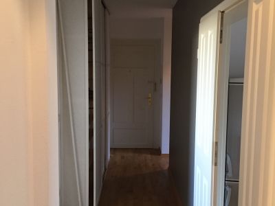 BEFRISTET & ATTRAKTIVER PREIS: Kernsanierte und helle 3-Zimmer Altbauwohnung in Schwabing-Freimann
