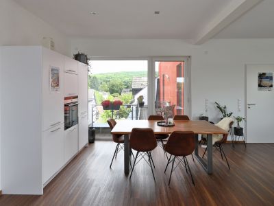 Große, helle Penthouse-Wohnung zur Zwischenmiete von November bis März