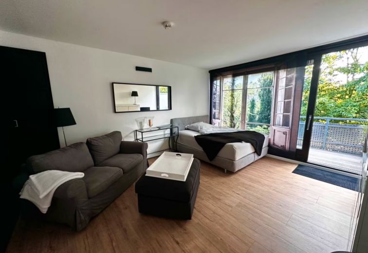Stilvolle Wohnung auf Zeit in Hamburg-Nord am Flughafen