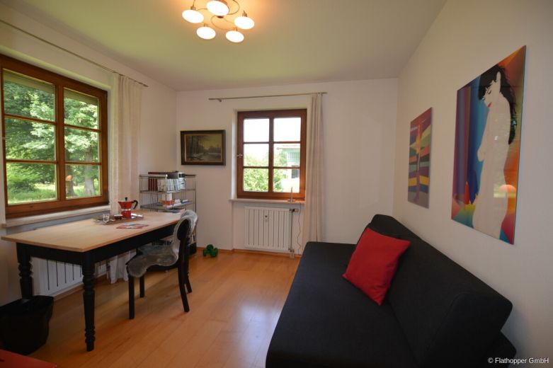 M&ouml;blierte 3-Zimmer-Wohnung mit Balkon in Aschau im Chiemgau