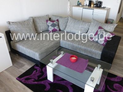 INTERLODGE Über den Dächern von Gelsenkirchen: Plaza-Residenz - Modernes Apartment im 13. Stock