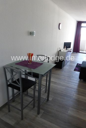 INTERLODGE Über den Dächern von Gelsenkirchen: Plaza-Residenz - Modernes Apartment im 13. Stock