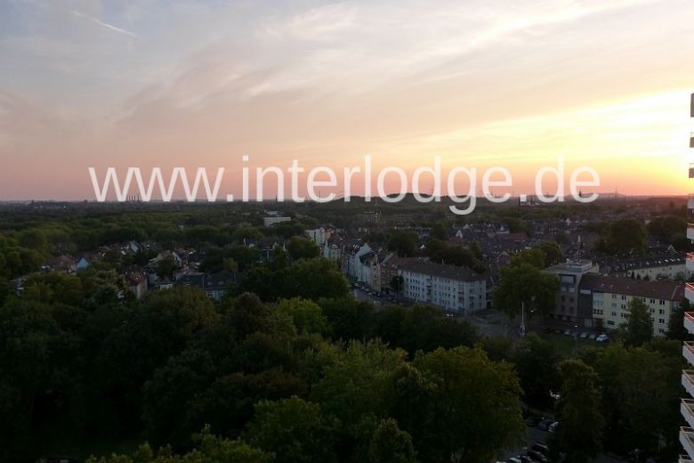INTERLODGE Über den Dächern von Gelsenkirchen: Plaza-Residenz - Modernes Apartment im 13. Stock