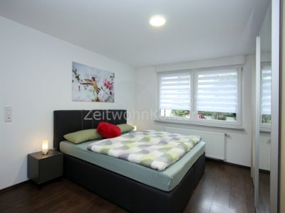 Hochwertig modern, Balkon, Internet, gute ruhige Lage, gute Anbindung