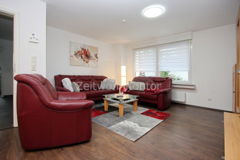 Hochwertig modern, Balkon, Internet, gute ruhige Lage, gute Anbindung