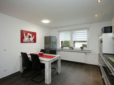 Hochwertig modern, Balkon, Internet, gute ruhige Lage, gute Anbindung