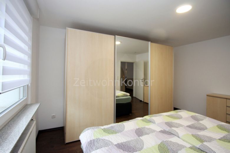 Hochwertig modern, Balkon, Internet, gute ruhige Lage, gute Anbindung