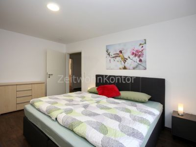 Hochwertig modern, Balkon, Internet, gute ruhige Lage, gute Anbindung