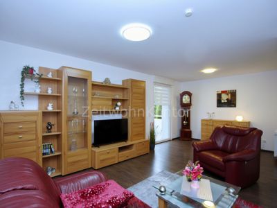 Hochwertig modern, Balkon, Internet, gute ruhige Lage, gute Anbindung