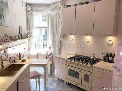 Charmante 2-Zimmer-Altbauwohnung mit Balkon in der Isarvorstadt-Zwischenmiete