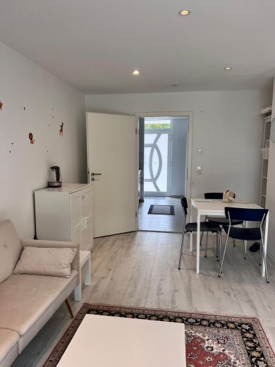 Charmantes 2-Zimmer Apartment in Bonn-Auerberger Mitte, Kurzzeitmiete: ab 1 Monat